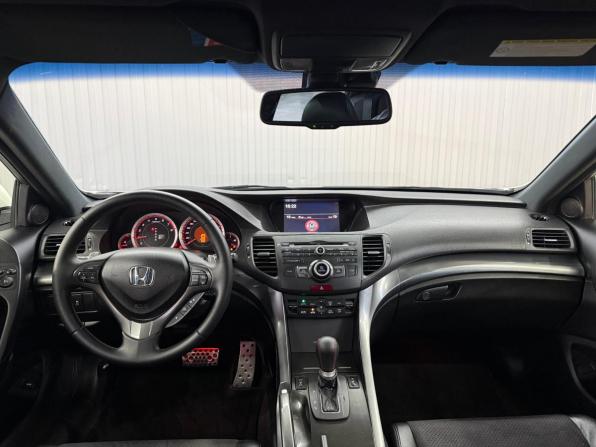 Honda Accord VIII Рестайлинг с пробегом 2012 года, цена 1 660 000 рублей, 206123 км, седан, Автокод Объявления