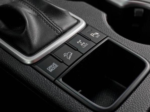 Kia Sportage IV с пробегом 2017 года, цена 2 249 000 рублей, 62891 км, внедорожник, Автокод Объявления