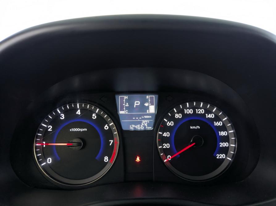 Hyundai Solaris I Рестайлинг Москва  - изображение 14