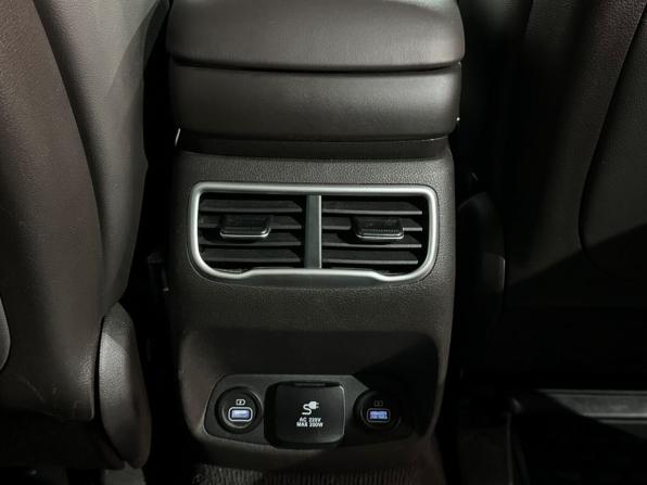 Hyundai Santa Fe IV Рестайлинг с пробегом 2022 года, цена 3 300 000 рублей, 106826 км, внедорожник, Автокод Объявления
