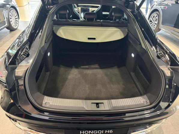 Новый Hongqi H6 2025 года, цена 4 099 000 рублей, лифтбек, Автокод Объявления