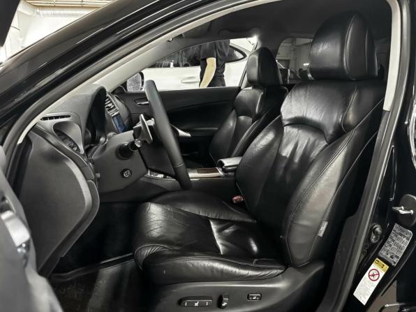 Lexus IS II с пробегом 2006 года, цена 1 129 000 рублей, 259354 км, седан, Автокод Объявления