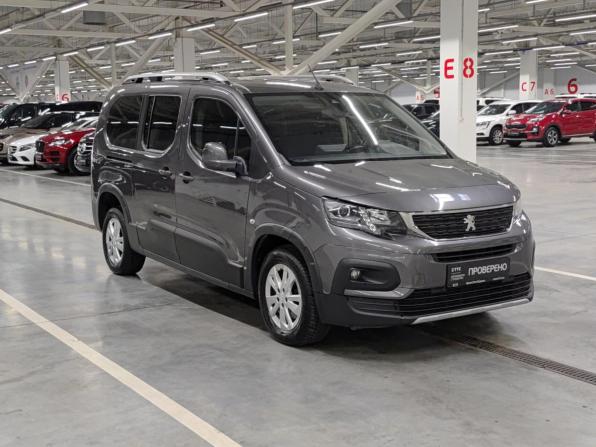 Peugeot Rifter I с пробегом 2019 года, цена 2 299 000 рублей, 82519 км, минивэн, Автокод Объявления