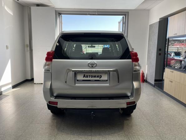 Toyota Land Cruiser Prado 150 Series с пробегом 2011 года, цена 2 550 000 рублей, 352000 км, внедорожник, Автокод Объявления