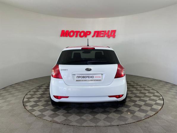 Kia Ceed I Рестайлинг с пробегом 2011 года, цена 678 000 рублей, 211183 км, хэтчбек, Автокод Объявления