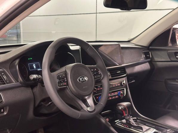 Kia Optima IV с пробегом 2016 года, цена 1 647 000 рублей, 169328 км, седан, Автокод Объявления