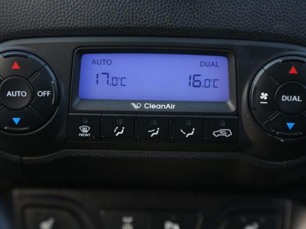 Hyundai ix35 I с пробегом 2013 года, цена 1 122 000 рублей, 213500 км, внедорожник, Автокод Объявления