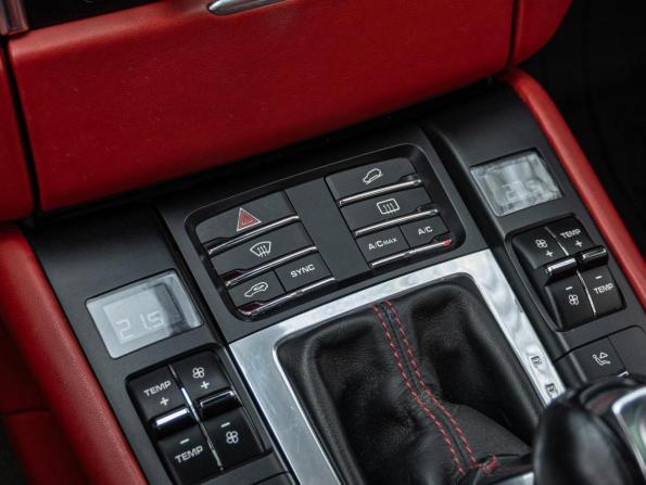 Porsche Macan I с пробегом 2015 года, цена 3 330 000 рублей, 123350 км, внедорожник, Автокод Объявления