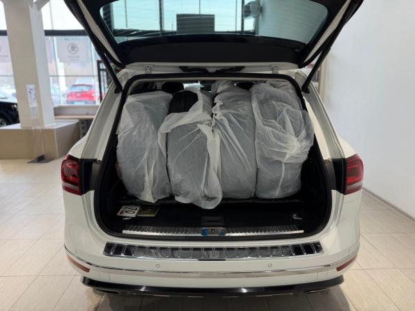 Volkswagen Touareg II Рестайлинг с пробегом 2018 года, цена 3 350 000 рублей, 169436 км, внедорожник, Автокод Объявления