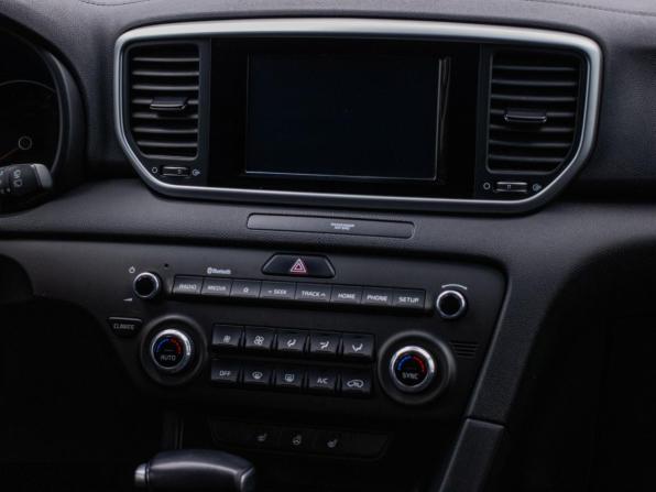 Kia Sportage IV Рестайлинг с пробегом 2018 года, цена 1 870 000 рублей, 195530 км, внедорожник, Автокод Объявления