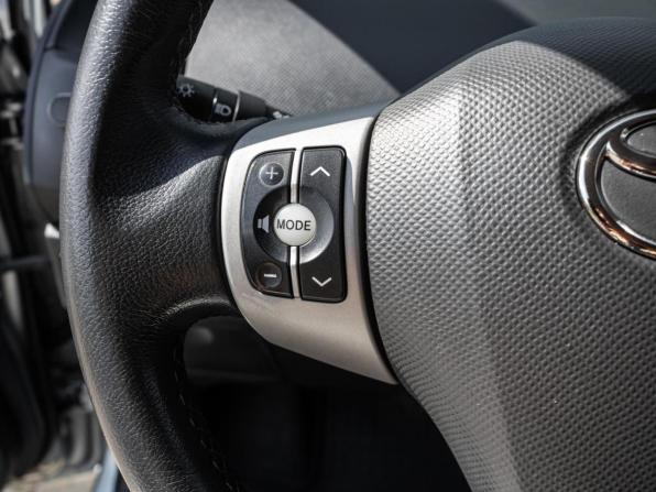 Toyota Yaris II с пробегом 2006 года, цена 776 000 рублей, 135947 км, хэтчбек, Автокод Объявления