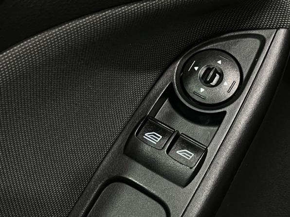 Ford Focus III с пробегом 2013 года, цена 630 000 рублей, 165258 км, хэтчбек, Автокод Объявления