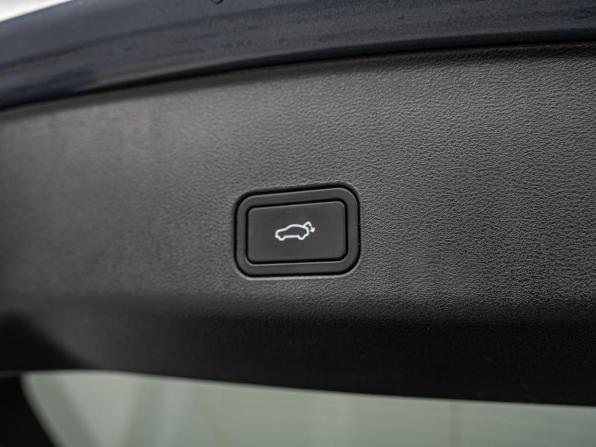 Geely Monjaro I с пробегом 2023 года, цена 2 970 000 рублей, 74334 км, внедорожник, Автокод Объявления