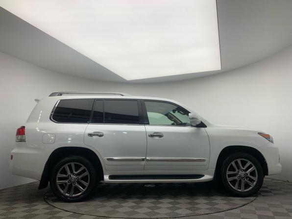 Lexus LX III Рестайлинг с пробегом 2012 года, цена 3 699 000 рублей, 247250 км, внедорожник, Автокод Объявления