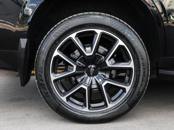Chevrolet Tahoe V с пробегом 2021 года, цена 7 398 000 рублей, 135615 км, внедорожник, Автокод Объявления