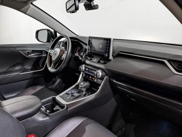 Toyota RAV4 V (XA50) с пробегом 2020 года, цена 3 250 000 рублей, 63287 км, внедорожник, Автокод Объявления