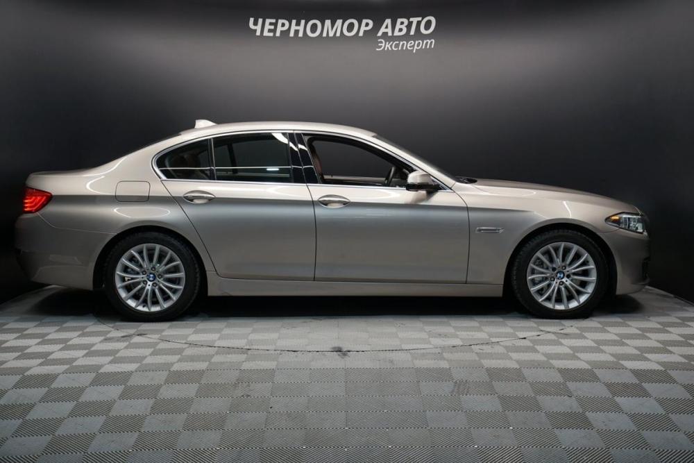 BMW 5 серии VI (F10/F11/F07) Рестайлинг Крым  - изображение 6