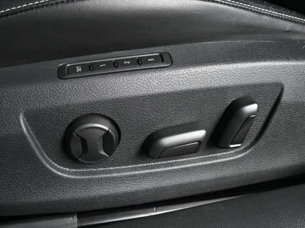 Skoda Superb III Рестайлинг с пробегом 2019 года, цена 2 550 000 рублей, 155743 км, лифтбек, Автокод Объявления