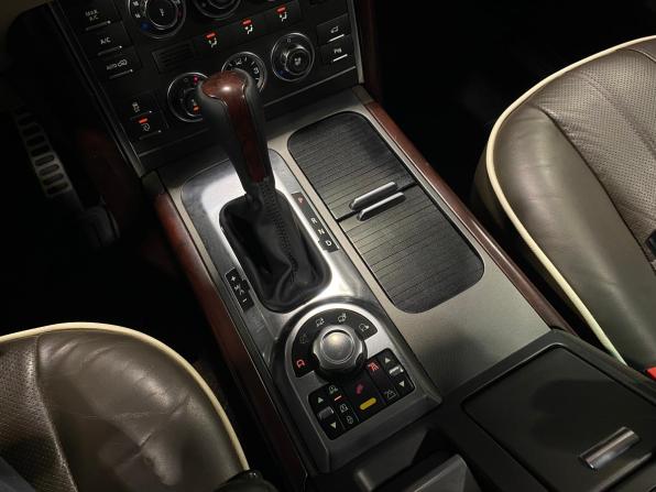 Land Rover Range Rover III Рестайлинг 2 с пробегом 2012 года, цена 1 900 000 рублей, 276663 км, внедорожник, Автокод Объявления