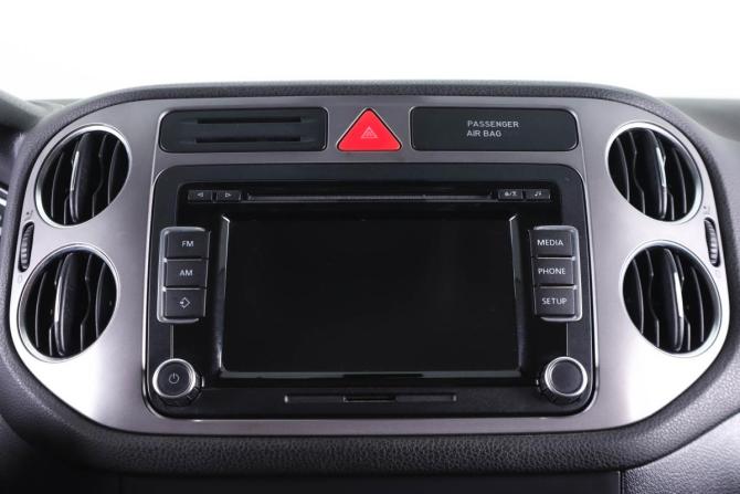 Volkswagen Tiguan I с пробегом 2011 года, цена 1 239 000 рублей, 262000 км, внедорожник, Автокод Объявления