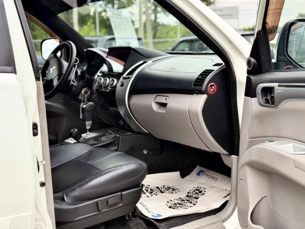 Mitsubishi Pajero Sport II с пробегом 2011 года, цена 1 299 000 рублей, 255971 км, внедорожник, Автокод Объявления