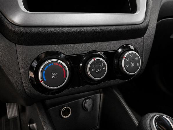 Kia Rio III с пробегом 2015 года, цена 899 999 рублей, 190027 км, седан, Автокод Объявления