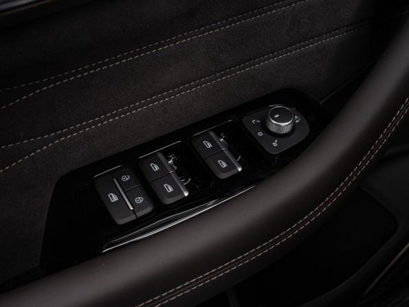 Geely Monjaro I Рестайлинг 2 с пробегом 2026 года, цена 4 200 000 рублей, 23 км, внедорожник, Автокод Объявления