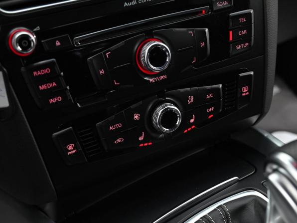 Audi Q5 I (8R) Рестайлинг с пробегом 2014 года, цена 1 899 000 рублей, 214000 км, внедорожник, Автокод Объявления