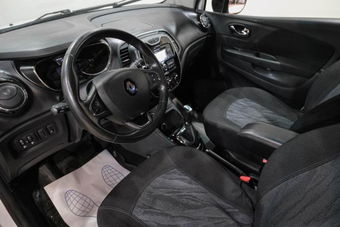 Renault Kaptur I с пробегом 2016 года, цена 1 599 000 рублей, 130000 км, внедорожник, Автокод Объявления