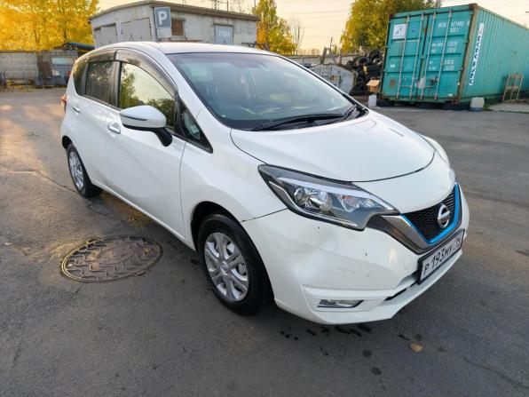 Nissan Note II Рестайлинг с пробегом 2017 года, цена 999 000 рублей, 107000 км, хэтчбек, Автокод Объявления