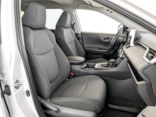 Toyota RAV4 V (XA50) с пробегом 2021 года, цена 2 850 000 рублей, 149564 км, внедорожник, Автокод Объявления