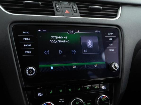 Skoda Octavia III (A7) Рестайлинг с пробегом 2018 года, цена 1 900 046 рублей, 113699 км, лифтбек, Автокод Объявления