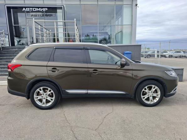 Mitsubishi Outlander III Рестайлинг 3 с пробегом 2018 года, цена 2 150 000 рублей, 102808 км, внедорожник, Автокод Объявления