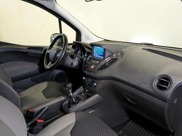 Ford Tourneo Courier I Рестайлинг с пробегом 2021 года, цена 2 220 000 рублей, 90288 км, компактвэн, Автокод Объявления