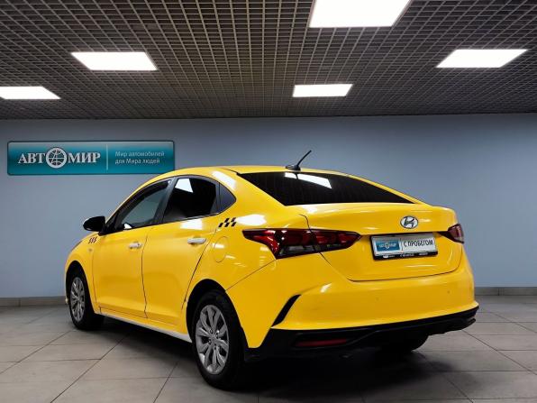 Hyundai Solaris II Рестайлинг с пробегом 2021 года, цена 1 230 000 рублей, 163536 км, седан, Автокод Объявления