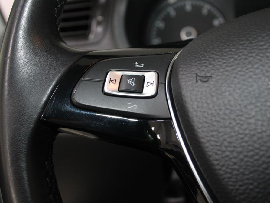 Volkswagen Polo V Рестайлинг Старый Оскол  - изображение 20