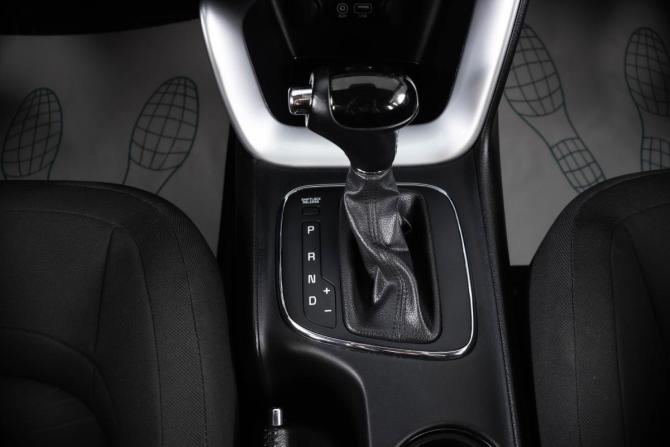 Kia Ceed II Рестайлинг с пробегом 2015 года, цена 1 549 000 рублей, 91800 км, хэтчбек, Автокод Объявления