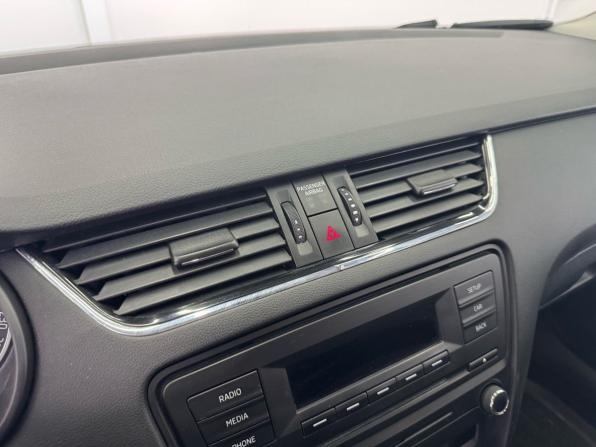 Skoda Octavia III (A7) с пробегом 2013 года, цена 1 299 000 рублей, 162500 км, лифтбек, Автокод Объявления