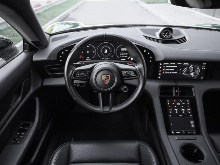 Porsche Taycan I Санкт-Петербург  - изображение 17