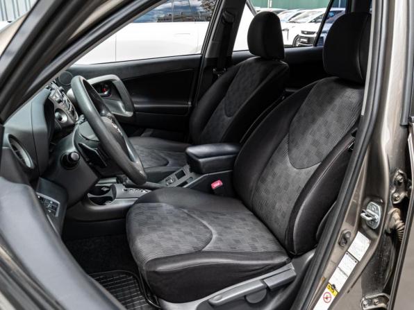 Toyota RAV4 III (XA30) Рестайлинг с пробегом 2011 года, цена 1 290 000 рублей, 194920 км, внедорожник, Автокод Объявления