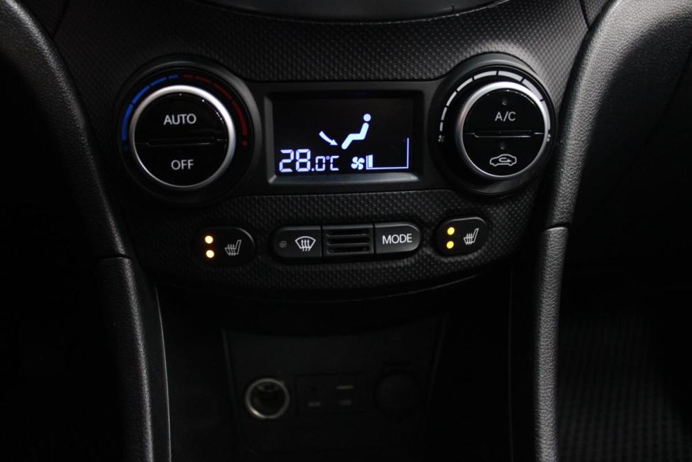Hyundai Solaris I Рестайлинг Томск  - изображение 11