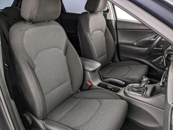 Hyundai i30 III Рестайлинг 2 с пробегом 2022 года, цена 1 780 000 рублей, 103890 км, универсал, Автокод Объявления
