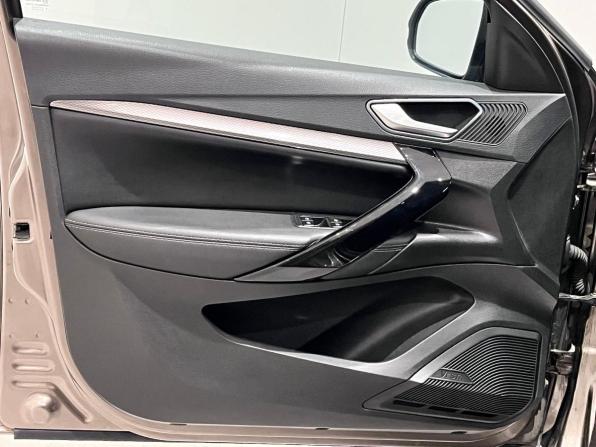 Lada (ВАЗ) Vesta I Рестайлинг (NG) с пробегом 2024 года, цена 1 380 000 рублей, 24284 км, седан, Автокод Объявления