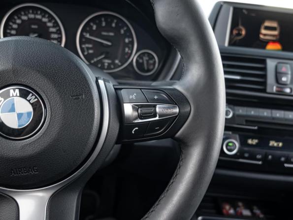 BMW 3 серии VI (F3x) Рестайлинг с пробегом 2016 года, цена 2 460 000 рублей, 156246 км, седан, Автокод Объявления