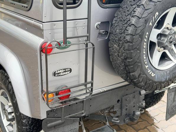 Land Rover Defender I Рестайлинг с пробегом 2012 года, цена 4 400 000 рублей, 56921 км, внедорожник, Автокод Объявления