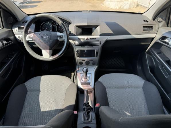 Opel Astra H Рестайлинг с пробегом 2012 года, цена 520 000 рублей, 220000 км, хэтчбек, Автокод Объявления