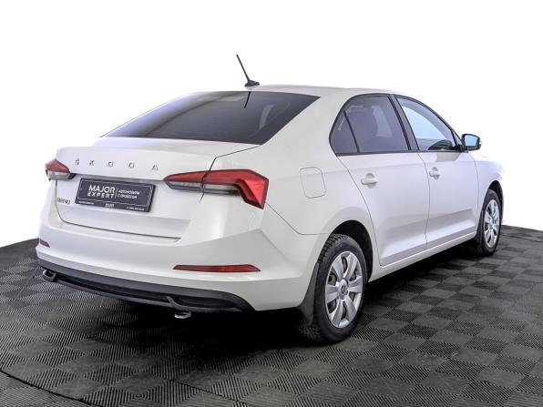 Skoda Rapid II с пробегом 2021 года, цена 1 665 000 рублей, 94262 км, лифтбек, Автокод Объявления