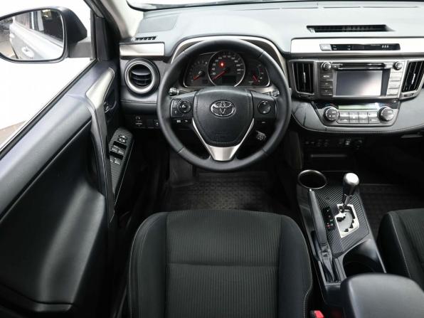 Toyota RAV4 IV (XA40) с пробегом 2013 года, цена 2 049 900 рублей, 68358 км, внедорожник, Автокод Объявления