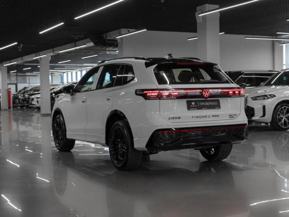 Volkswagen Tiguan III (China Market) с пробегом 2026 года, цена 4 730 000 рублей, 11 км, внедорожник, Автокод Объявления