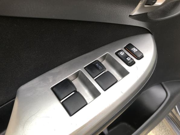 Toyota Corolla X (E140 E150) Рестайлинг с пробегом 2012 года, цена 862 000 рублей, 302961 км, седан, Автокод Объявления